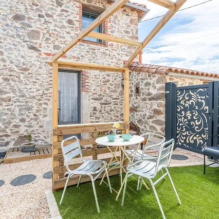 Casa de Férias Les Charmes De Castellariis